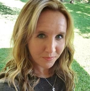 Meet your Posher, Leanne